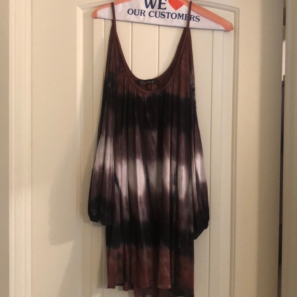 Tie-dye cold-shoulder top (Never Worn)